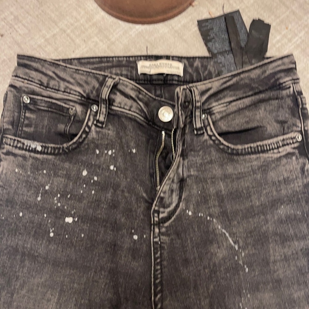 Zara jeans